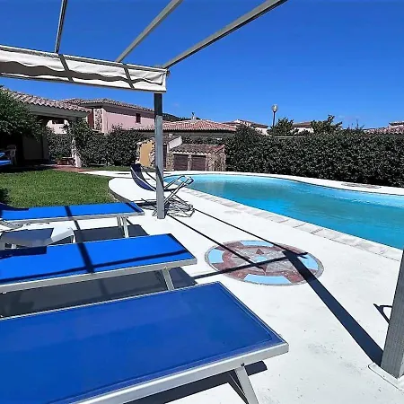 別荘 Casa Piscina Fois サン・テオドーロ