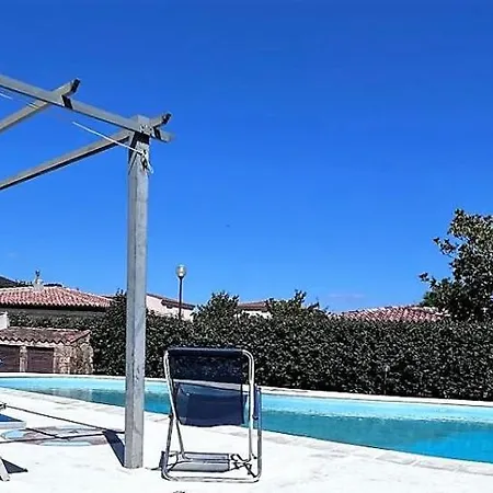 Casa Piscina Fois בית נופש